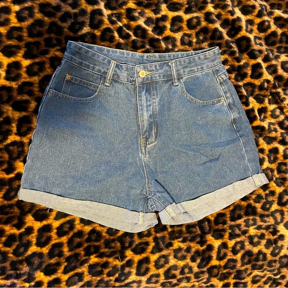 Women’s denim jeans shorts